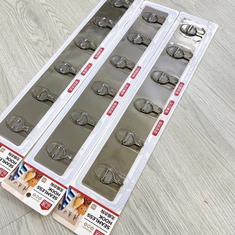 MÓC DÁN TƯỜNG NHỰA, ĐÁ HOA MÀU BẠC - SÉT 6 MÓC